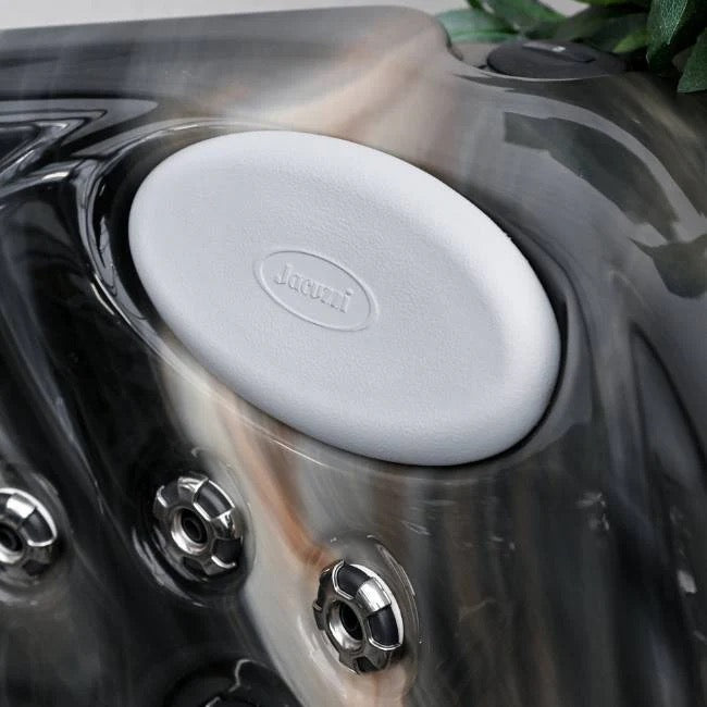 Jacuzzi® J200™ Collection Pillow - Single Pin Fitting / 6455-457